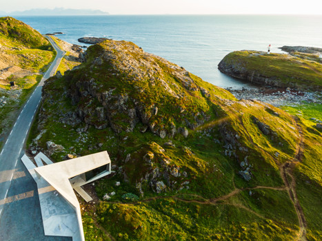 Bukkekjerka rastplats på Andøya med fin utsikt över havet